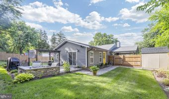 6317 EVERGLADES Dr, Alexandria, VA 22312