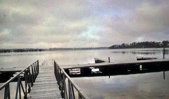 850 Gambier Dr, Alford, FL 32420