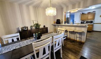 2414 Lynch Ave, Auburn, NE 68305