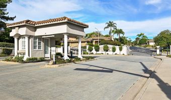 516 Camino Bailen, Escondido, CA 92029