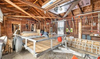 29 Main St, Alton, NH 03809