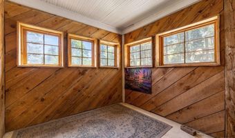 8951 Grand Ave, Beulah, CO 81023