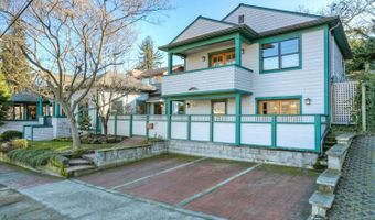 19 Gresham St, Ashland, OR 97520