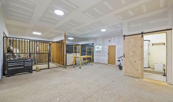 356 W Oak Grove Rd NW, Adairsville, GA 30103