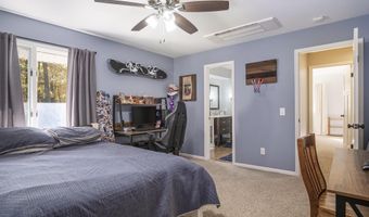 7160 River Valley Dr SE, Alto, MI 49302