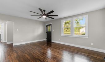 305 S Magnolia Ave, Andrews, SC 29510