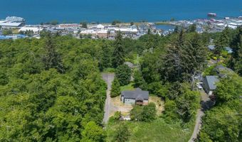 972 22ND St, Astoria, OR 97103