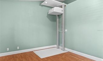 623 RED OAK Cir 109, Altamonte Springs, FL 32701