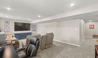 2718 NW 23rd St, Ankeny, IA 50023