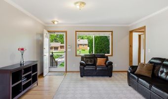 467 Dixie Blvd, Algonac, MI 48001