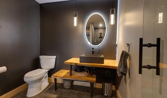 365 Tunnel Stream Rd, Benton, NH 03785