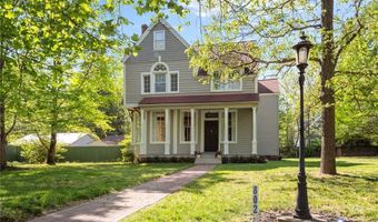 802 S Center St, Ashland, VA 23005