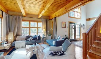 118 Carrs Trl, Coventry, RI 02827