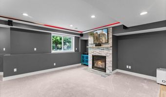 11282 68th St NE, Albertville, MN 55301
