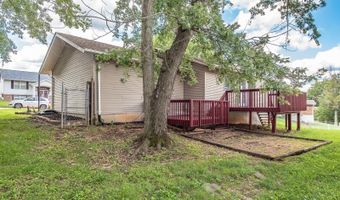 243 Straightoak Ct, Ballwin, MO 63021