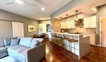 2111 WISCONSIN Ave NW 710, Washington, DC 20007