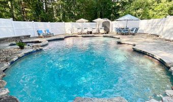 74 Charter Rd, Acton, MA 01720