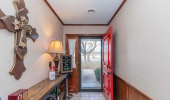 5807 CONTENTED Ln, Amarillo, TX 79109