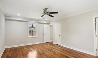 6442 HOLYOKE Dr, Annandale, VA 22003