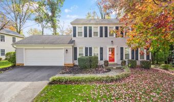 7421 BEVERLY MANOR Dr, Annandale, VA 22003