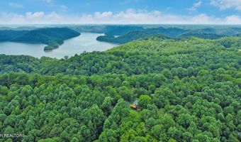 676 Sunny Point Rd, Baxter, TN 38544
