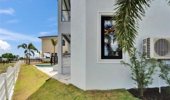 6520 SIMONE SHORES Cir, Apollo Beach, FL 33572