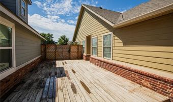 3906 SW Gibson Ave, Bentonville, AR 72712