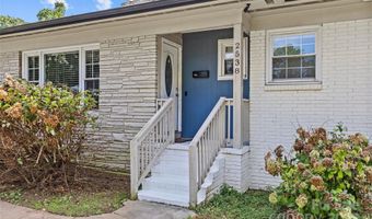 2538 Arnold Dr E, Charlotte, NC 28205