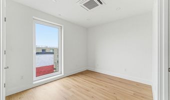 1035 Commonwealth Ave 301, Boston, MA 02215