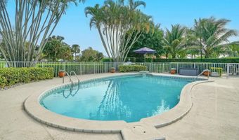 324 Fairway Ct, Atlantis, FL 33462