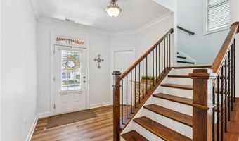 7330 Winthrop Rd, Alpharetta, GA 30005