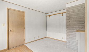 2627 W HEATHER Ave, Appleton, WI 54914
