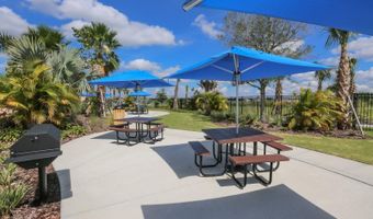 6429 SEASOUND Dr, Apollo Beach, FL 33572