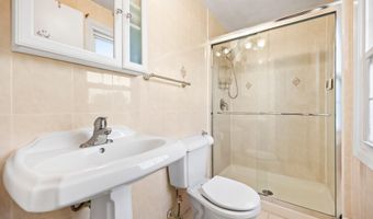 48 Cambridge Dr, Aberdeen, NJ 07747
