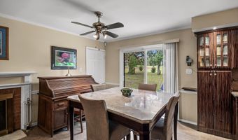 130 CLUB HOUSE Dr, Willingboro, NJ 08046