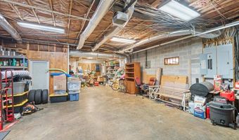 313 Four Winds Cir, Athens, AL 35613
