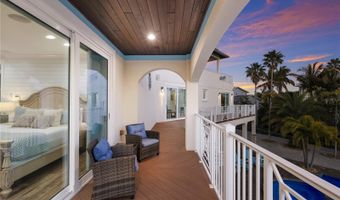 313 HAMMOCK Cir, Anna Maria, FL 34216