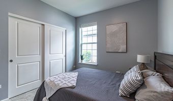 2170 Indigo Dr, Algonquin, IL 60102