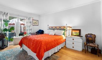 27556 Rondell St, Agoura Hills, CA 91301