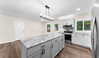 2019 San Pedro Dr, Arnold, MO 63010