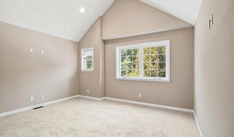 205 S LOCUST St, Ambler, PA 19002