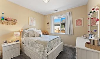 6658 Voyage Dr, Sparks, NV 89436