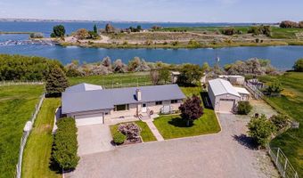 2587 Sparks Ln, American Falls, ID 83211