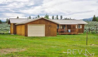 31 Posten Rd, Cody, WY 82414