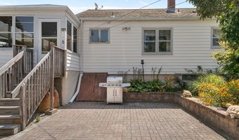 24 N Coe Ln, Ansonia, CT 06401