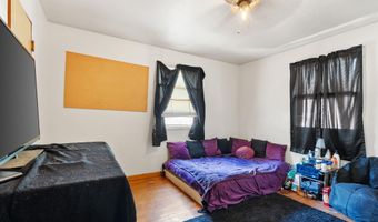 1269 Garland St, Allouez, WI 54301
