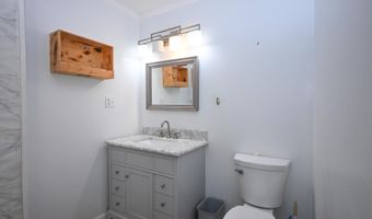 608 Academy St, Batesburg, SC 29006