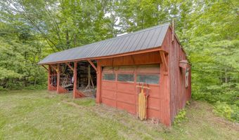 28 Miles Rd, Benton, NH 03785