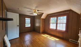 15282 Regina Ave, Allen Park, MI 48101