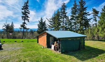 260 Rustic Ln, Bonners Ferry, ID 83805